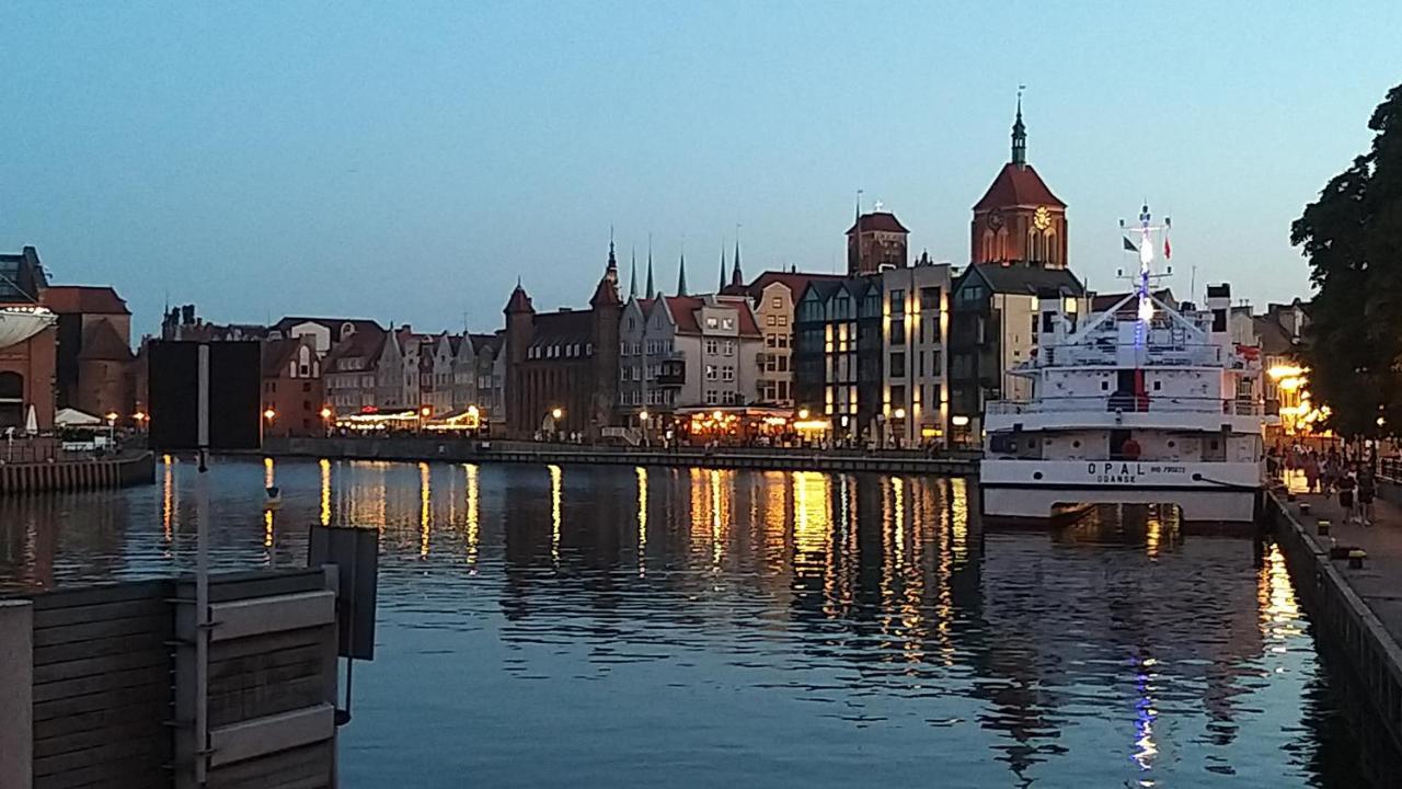 Magical River View By Downtown Apartments Gdansk Exterior photo