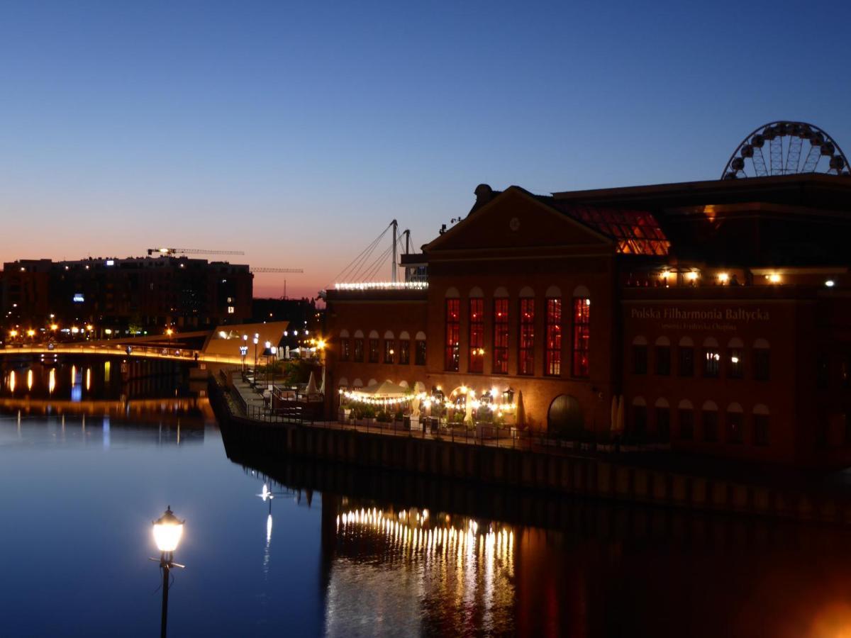 Magical River View By Downtown Apartments Gdansk Exterior photo